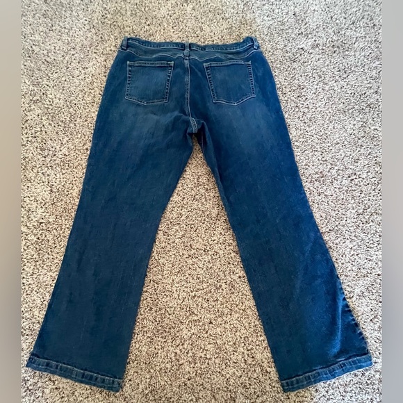 Women’s Jeans Capris Size 20 Venezia Zipper Pockets - Picture 3 of 3